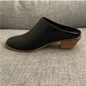 Kelsi Dagger Brooklyn Mule Clog Black Slip On Size 9